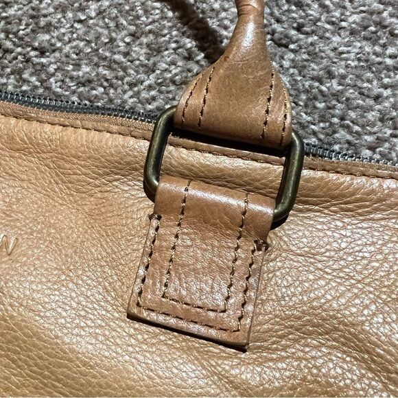 American Leather Co Jamestown light brown leather tote - Picture 15 of 16